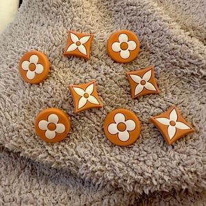 DESIGNER INSPIRED CROCS JIBBITZ